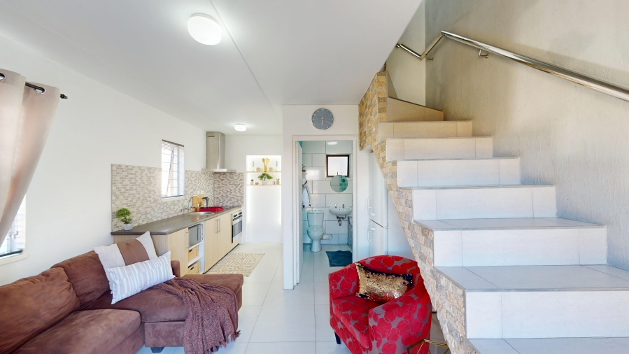 3 Bedroom Property for Sale in Harmony Village Western Cape